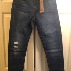 Levi’s Jeans